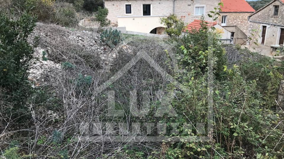 Građevinska parcela pov. 383 m2, Dugi otok (Žman)