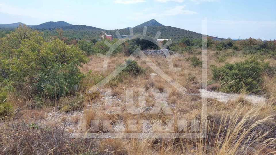 Building land 614 m2, Polača, not far from Biograd na moru and Benkovac