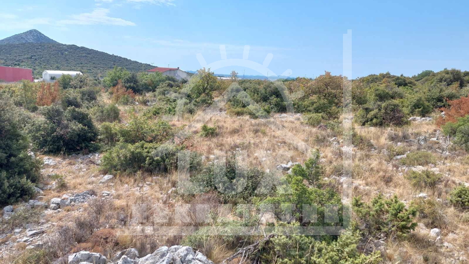 Building land 614 m2, Polača, not far from Biograd na moru and Benkovac