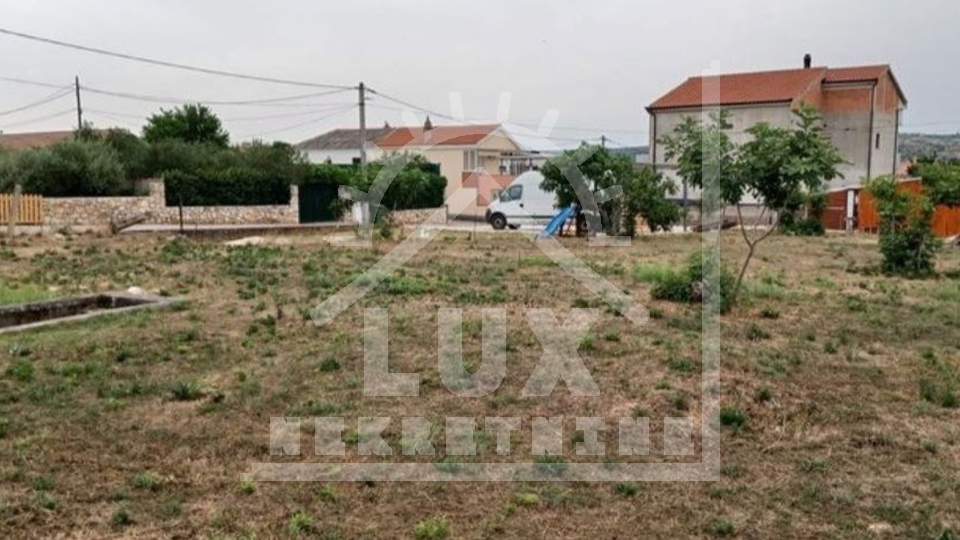 Building land 947 m2, Posedarje near Zadar, 700 meters from the sea