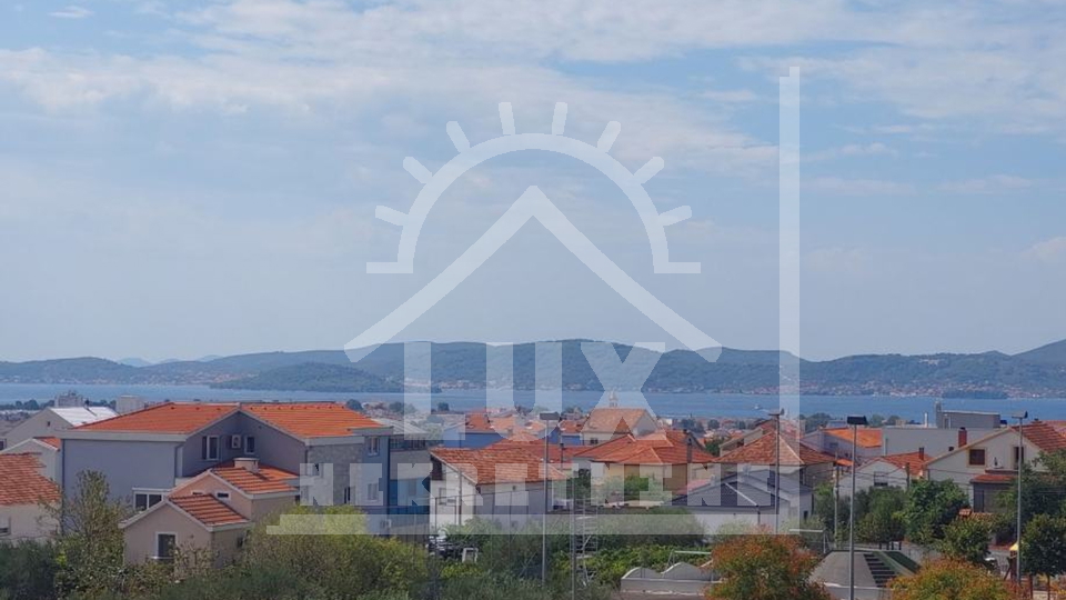 Two- and three-room apartments with galleries, Zadar, Vidikovac, new building, sea view