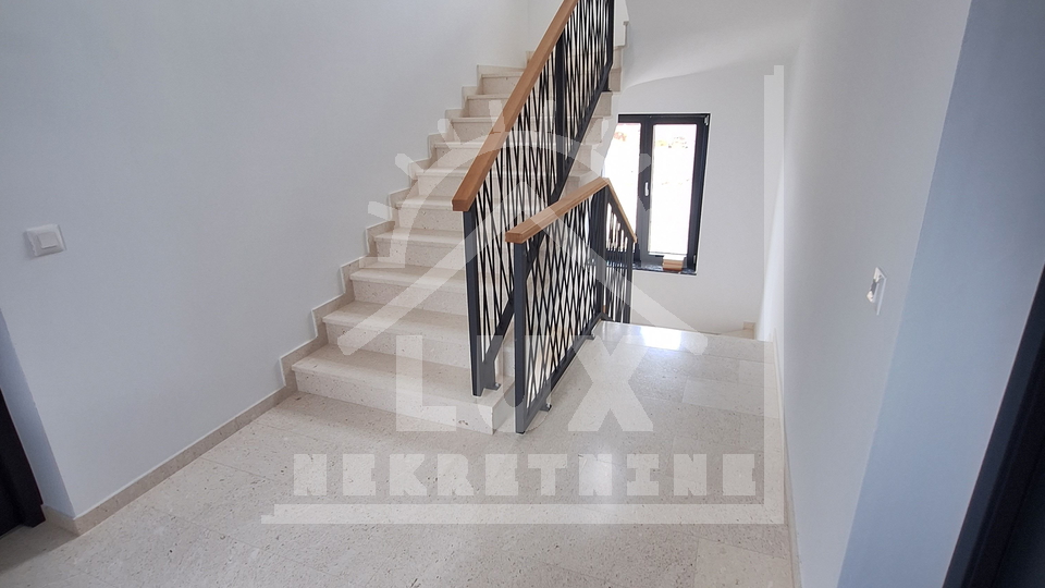 Two-room apartment on the ground floor with a garden, UNFURNISHED, Vrsi (Mulo), NEWLY BUILT