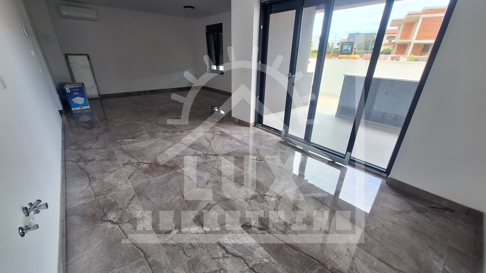 Two-room apartment on the ground floor with a garden, UNFURNISHED, Vrsi (Mulo), NEWLY BUILT