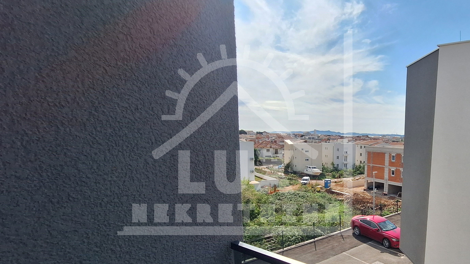 Luxuriös eingerichtete Zweizimmerwohnung mit Dachterrasse, Zadar (Plovanija) NEUBAU