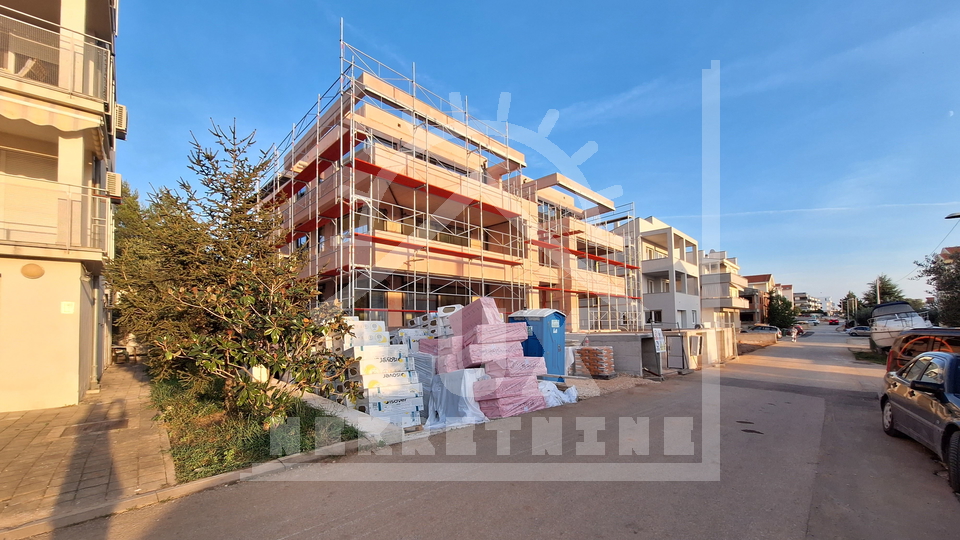 Luxurious three-room apartment on the ground floor with a garden, Diklo, NEW BUILDING