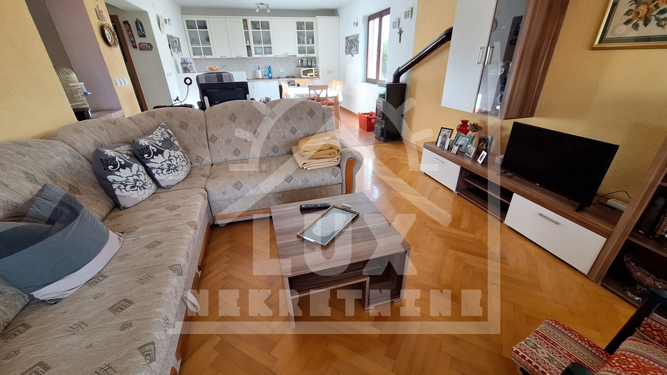 Apartment, three bedrooms, Zadar, Višnjik, for sale