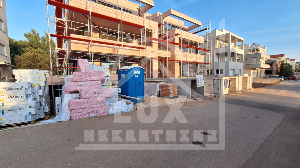 Luxuriöses Dreizimmer-Penthouse mit Dachterrasse, Diklo, NEUBAU