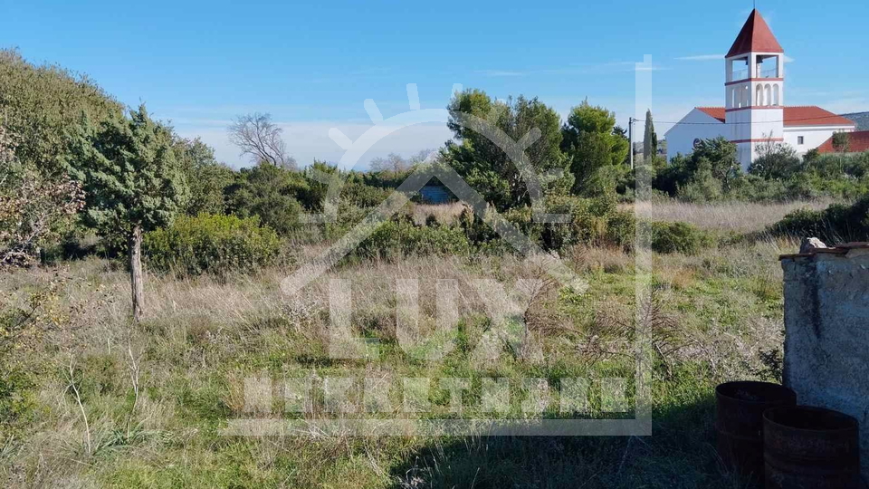 Building plot area 869 m2, Debeljak near Zadar