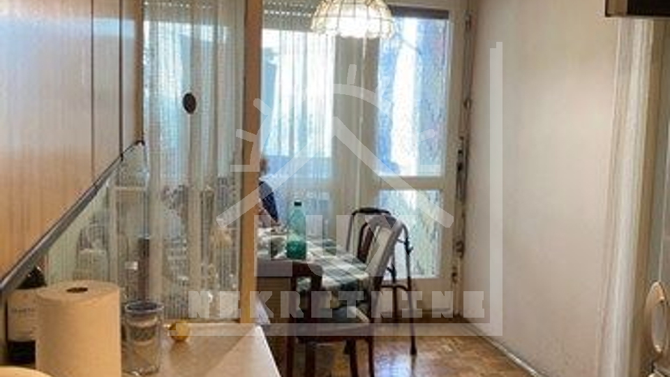 Udoben enosobni apartma, Zadar, Bulevar, pogled na morje