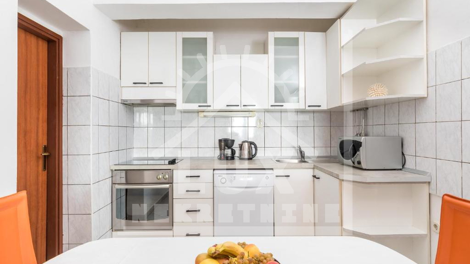 House&comma; 340 m2&comma; For Sale&comma; Sutivan