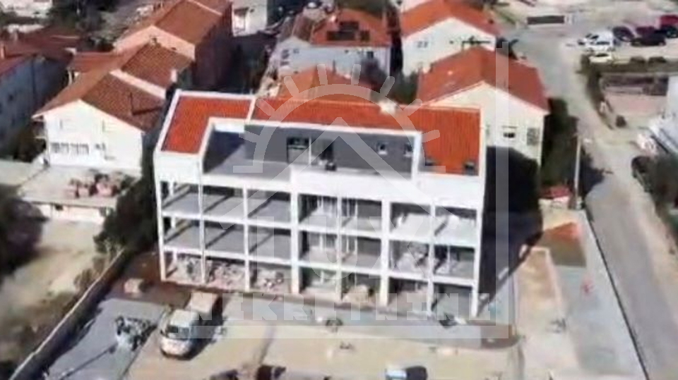 Die Wohnung, Zadar, Neubau