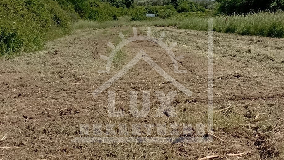 Gradbena parcela pravilne oblike, 1002 m2, Zadar (Bokanjac)