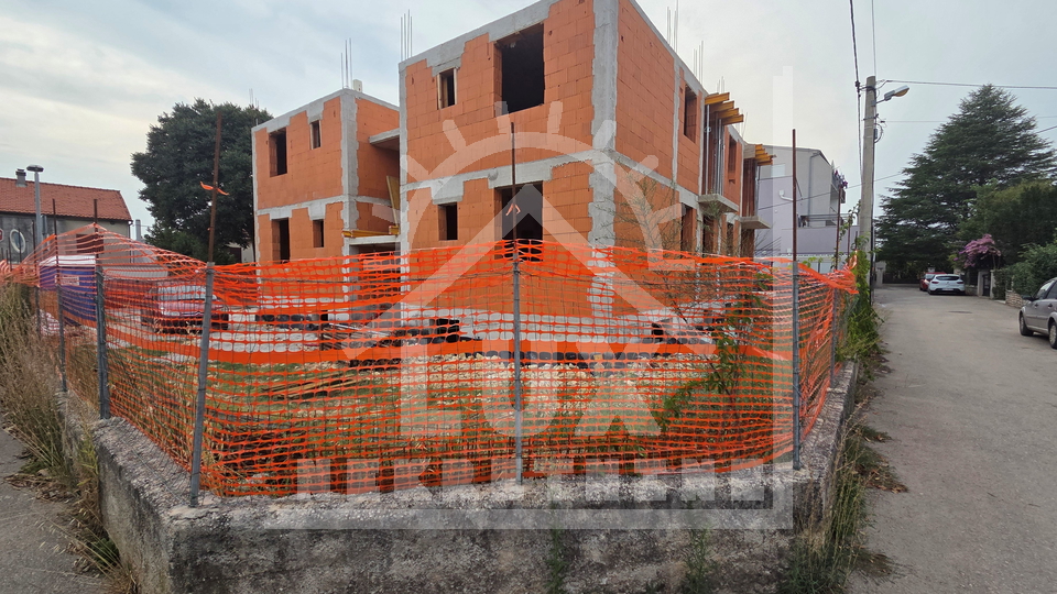 Jednosoban penthouse u NOVOGRADNJI, Zadar (Borik)