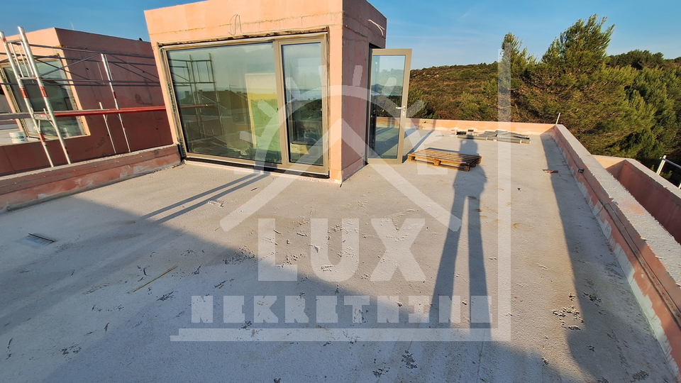 Luxurious three-room apartment on the 1st floor, Diklo, NEW BUILDING