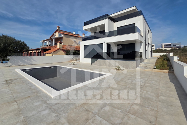 Luxury villa with swimming pool, SEA VIEW, ZADAR (Ploče)