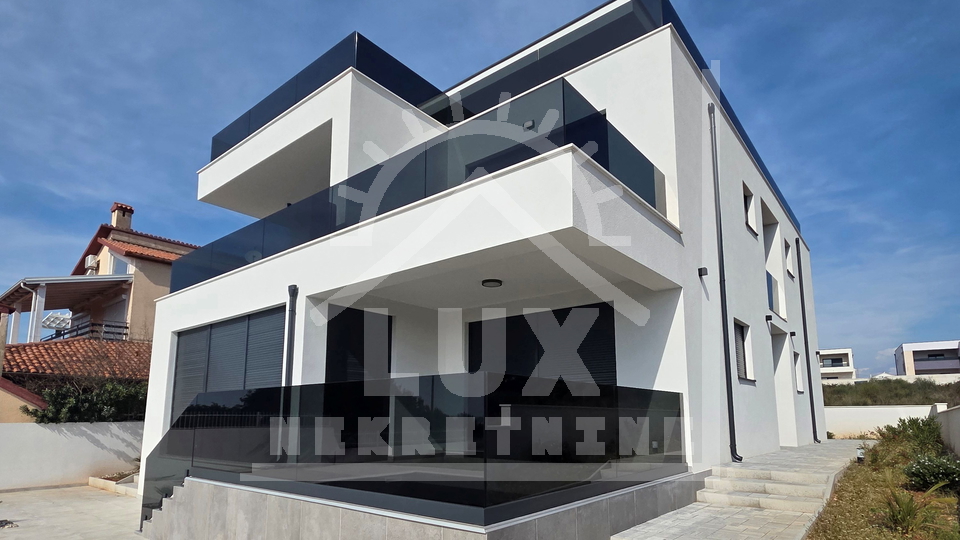 Luxury villa with swimming pool&comma; SEA VIEW&comma; ZADAR &lpar;Plo&ccaron;e&rpar;