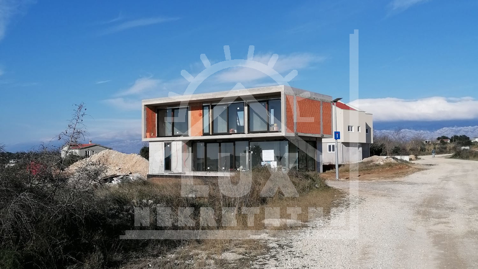 House&comma; 191 m2&comma; For Sale&comma; Vrsi