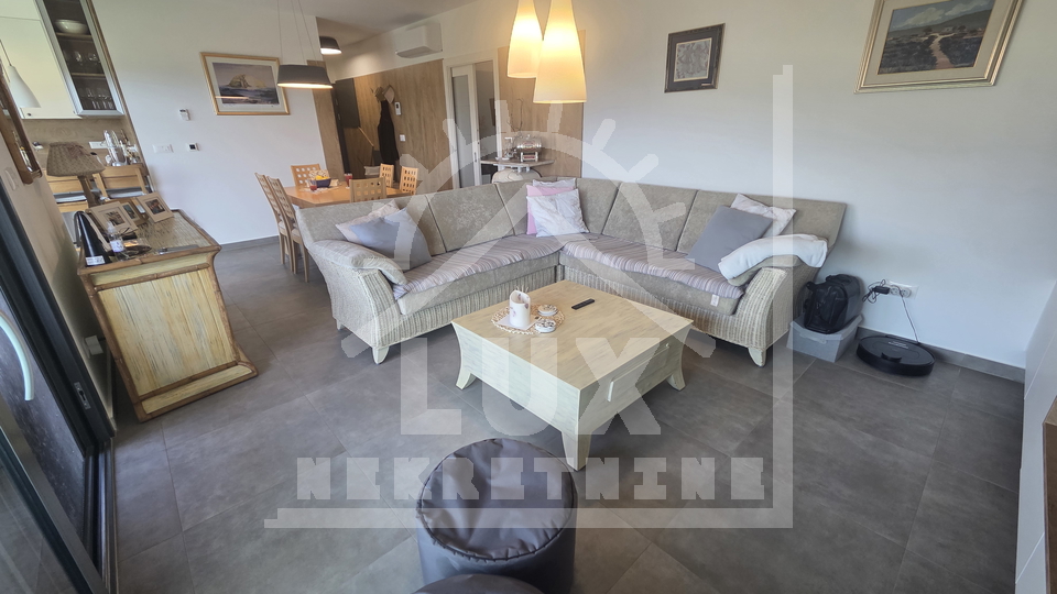 Apartment&comma; 101 m2&comma; For Sale&comma; Sveti Filip i Jakov