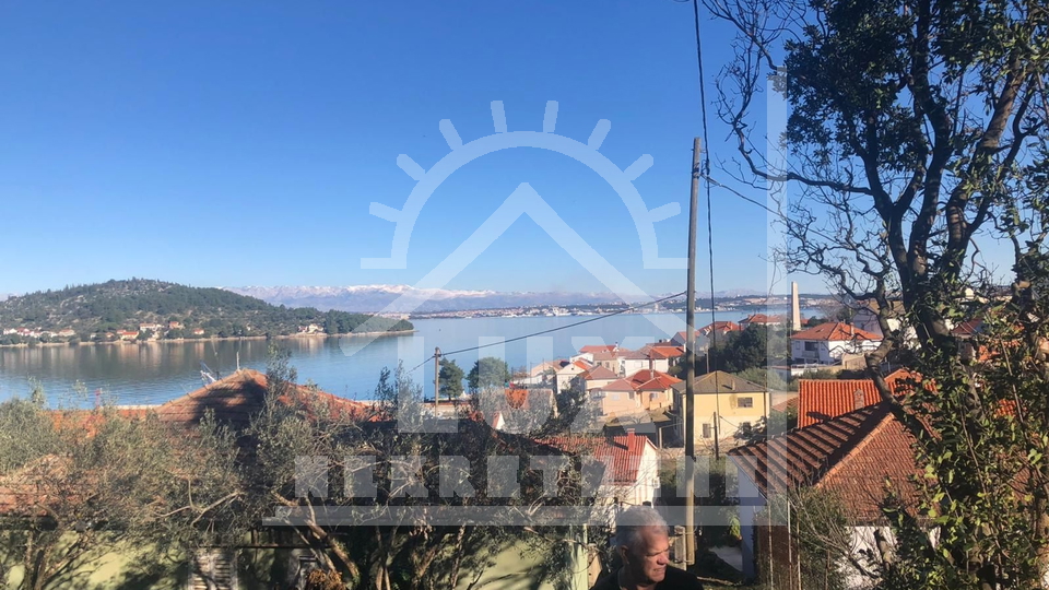 Building land 426 m2, Kali (Ugljan island), 120 meters from the sea