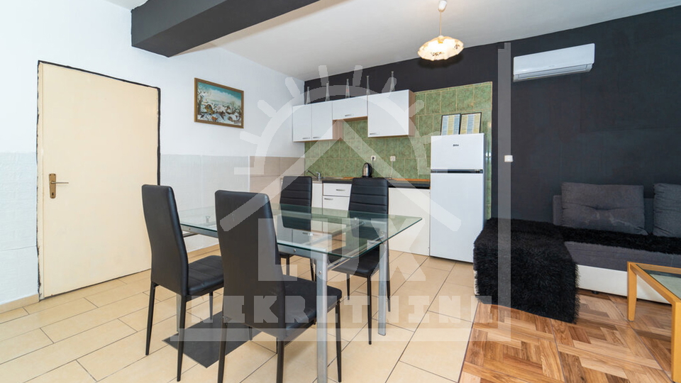 Hi&scaron;a&comma; 250 m2&comma; Prodaja&comma; Benkovac - Donji Karin