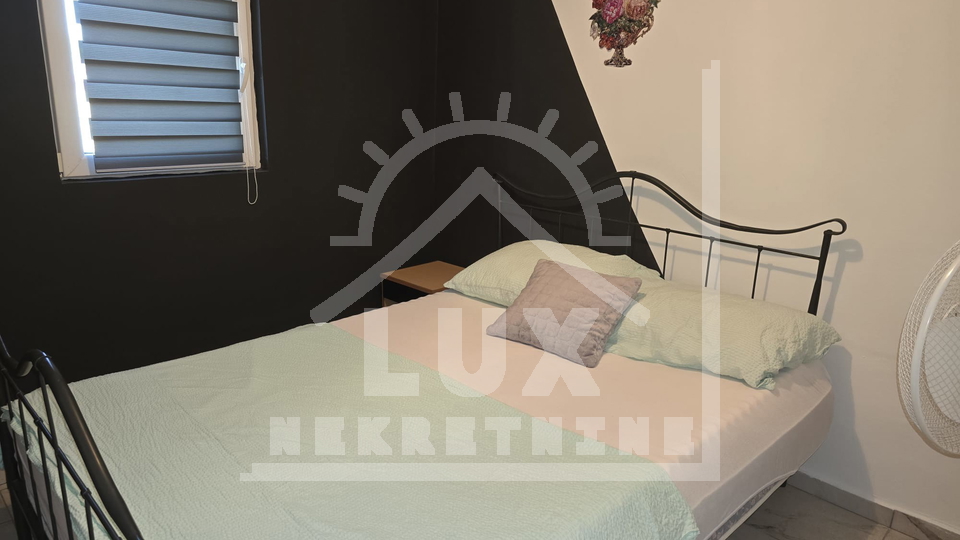 Hi&scaron;a&comma; 250 m2&comma; Prodaja&comma; Benkovac - Donji Karin