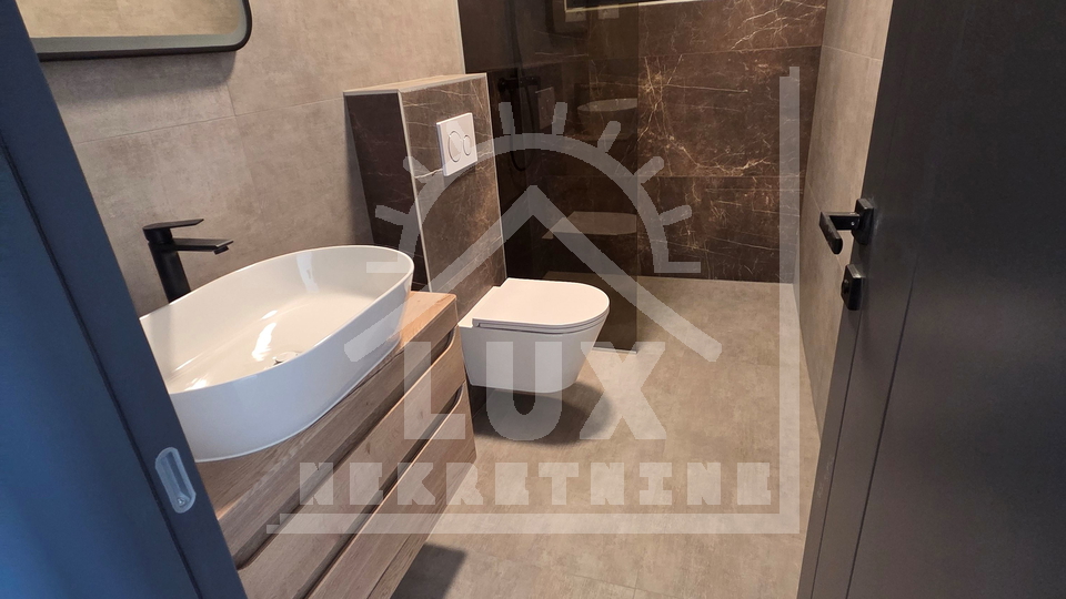 Luxury villa with swimming pool&comma; SEA VIEW&comma; ZADAR &lpar;Plo&ccaron;e&rpar;