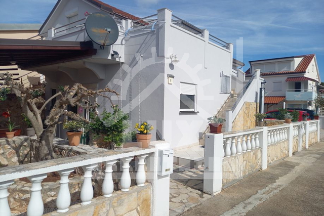 Haus, 100 m2, Verkauf, Pašman - Ždrelac