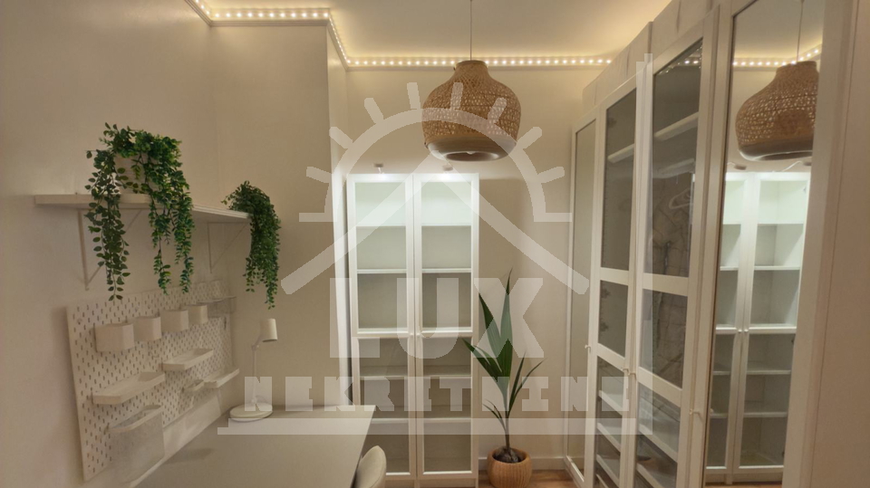 Luksuzan penthouse vrhunski ure&dstrok;en&comma; Zadar &lpar;Vi&scaron;njik&rpar;