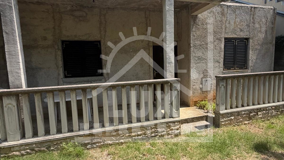 House&comma; 75 m2&comma; For Sale&comma; Obrovac - Kru&scaron;evo