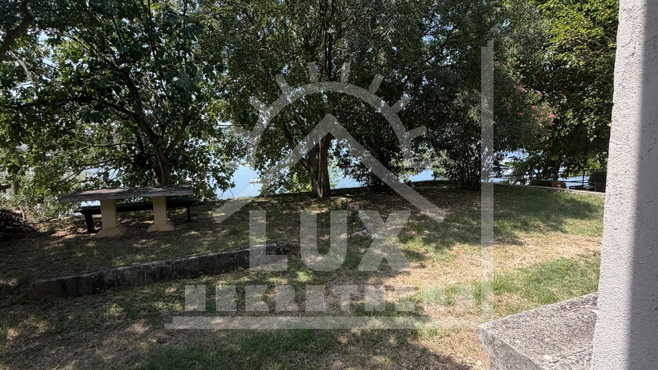 House&comma; 75 m2&comma; For Sale&comma; Obrovac - Kru&scaron;evo