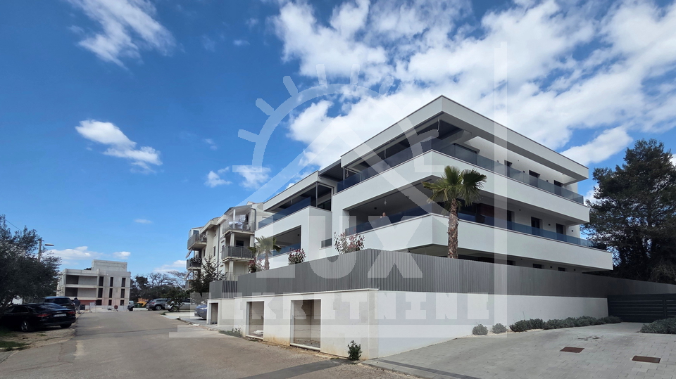 Luksuzen trisobni penthouse s stre&scaron;no teraso&comma; Diklo&comma; NOVOGRADNJA