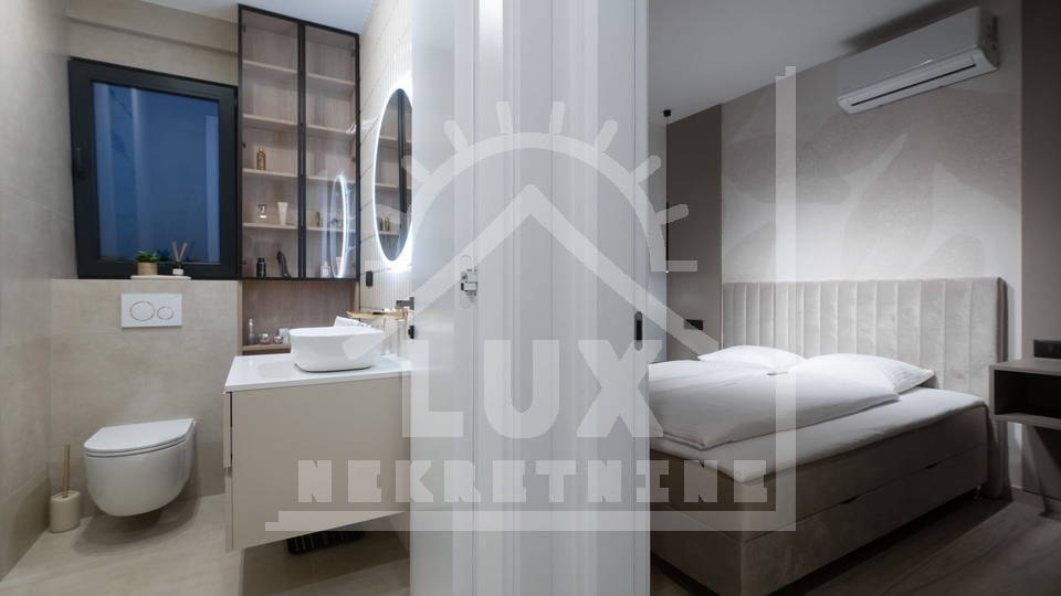 Luksuzni penthouse na 2. katu, Petrčane kraj Zadra, s pogledom na more