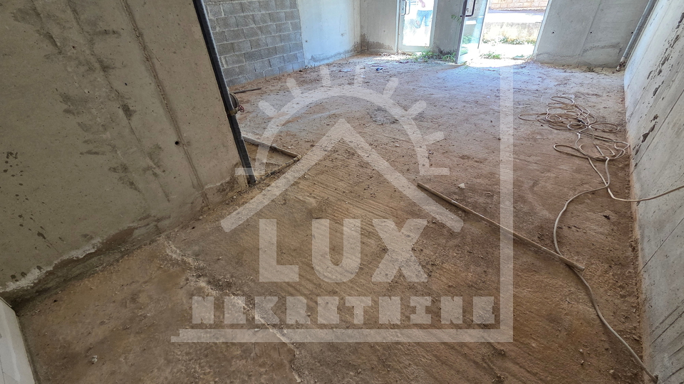Poslovni prostor pov. 44 m2, Zadar (Borik) ROH-BAU