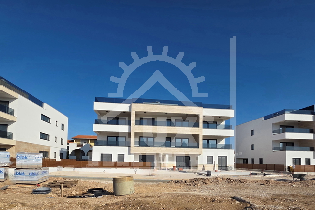 Dvosobno stanovanje v pritličju z vrtom, Privlaka pri Zadru, NOVOGRADNJA