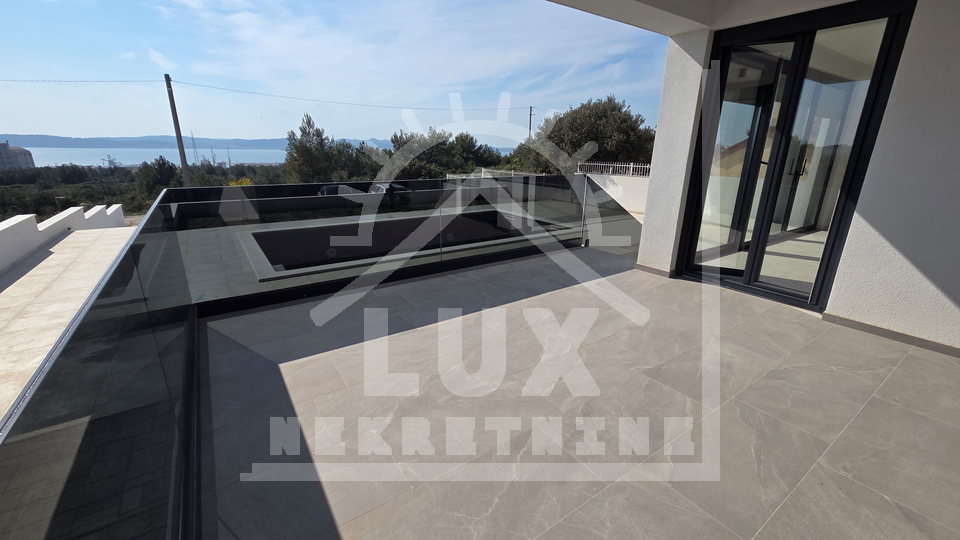 Luxury villa with swimming pool&comma; SEA VIEW&comma; ZADAR &lpar;Plo&ccaron;e&rpar;