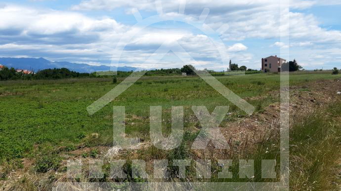 Land&comma; 722 m2&comma; For Sale&comma; Vrsi