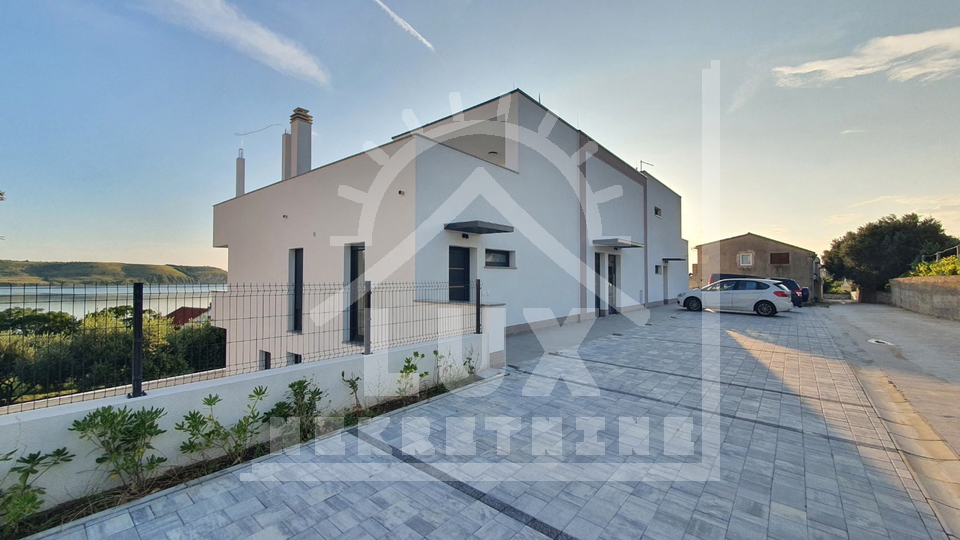 Stanovanje&comma; 88 m2&comma; Prodaja&comma; Ra&zcaron;anac - Rtina