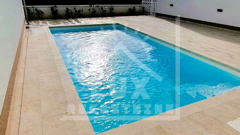 Stanovanje&comma; 88 m2&comma; Prodaja&comma; Ra&zcaron;anac - Rtina