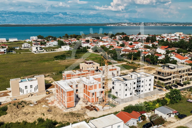 Dvosoban penthouse s krovnom terasom, Privlaka (Sabunike) NOVOGRADNJA