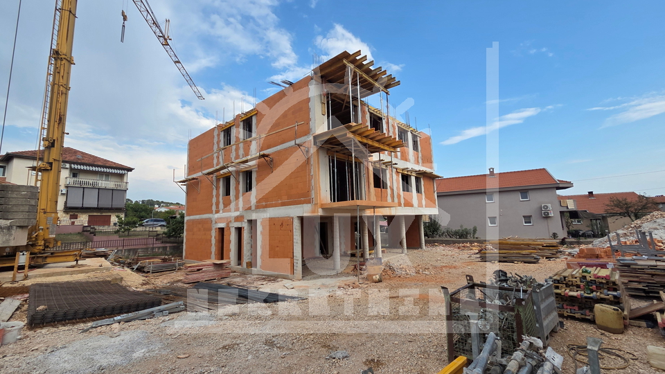 Komforan jednosoban stana na 2. katu u NOVOGRADNJI, Zadar (Skročini)