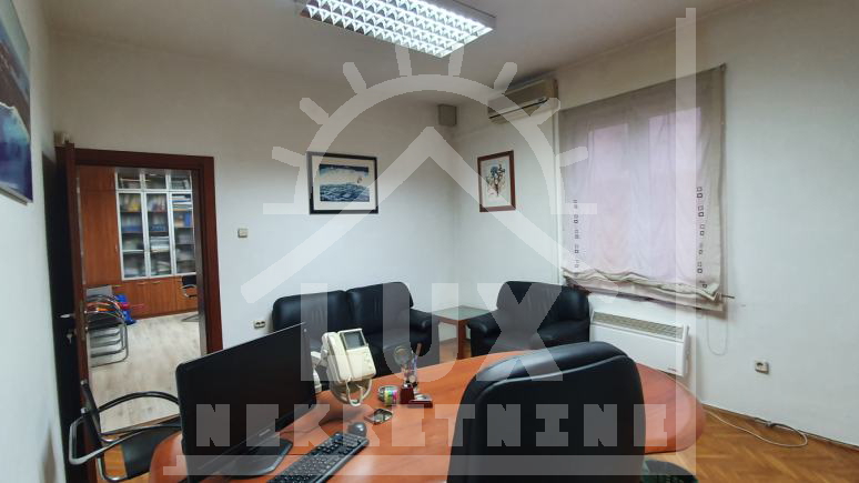 Stan na odli&ccaron;noj lokaciji&comma; Zadar &lpar;Poluotok&rpar;