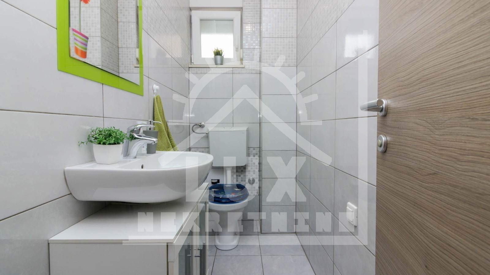 Apartment&comma; 80 m2&comma; For Sale&comma; Zadar - Plovanija