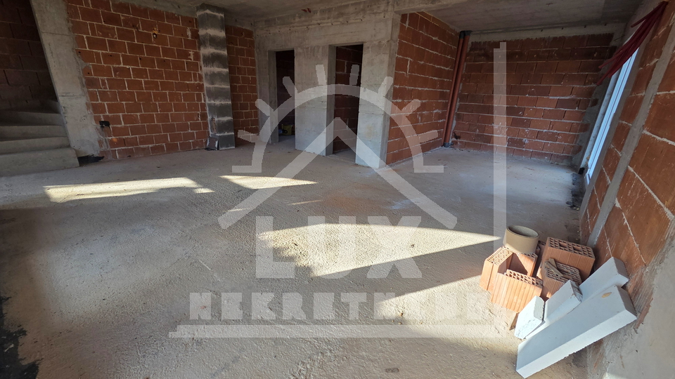 Hi&scaron;a&comma; 158 m2&comma; Prodaja&comma; Poli&ccaron;nik