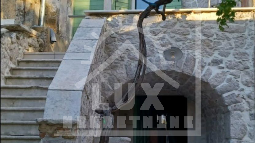 House&comma; 90 m2&comma; For Sale&comma; Zadar-okolica - Veli I&zcaron;