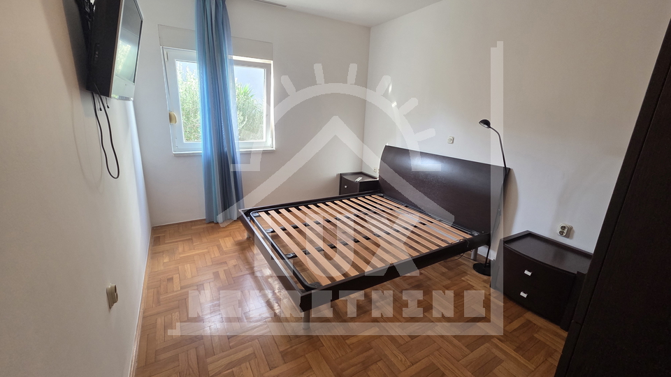 Komforan dvosoban stan na odli&ccaron;noj lokaciji&comma; Zadar