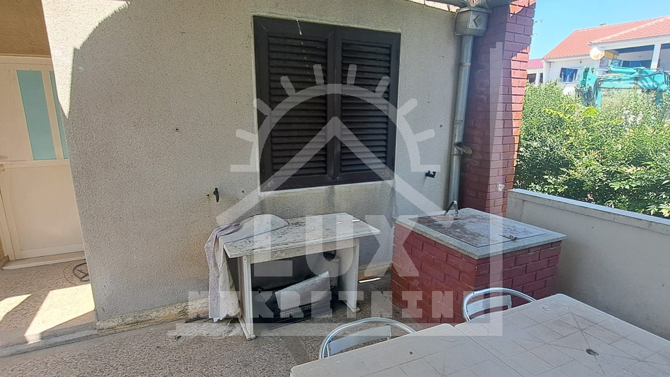 Samostojeća kuća, prizemnica, pov. 93 m2, Vir (centar)