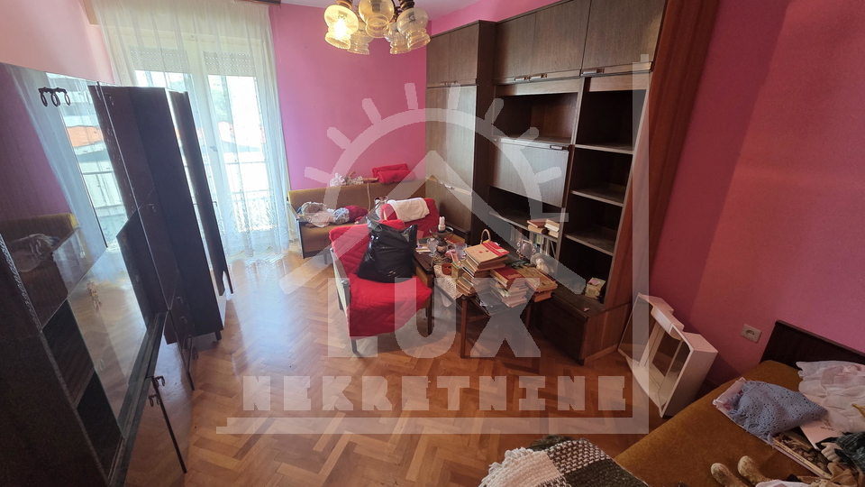 Stan pov. 60 m2, komforan jednosoban, Zadar (Voštarnica)