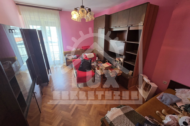 Stan pov. 60 m2, komforan jednosoban, Zadar (Voštarnica)