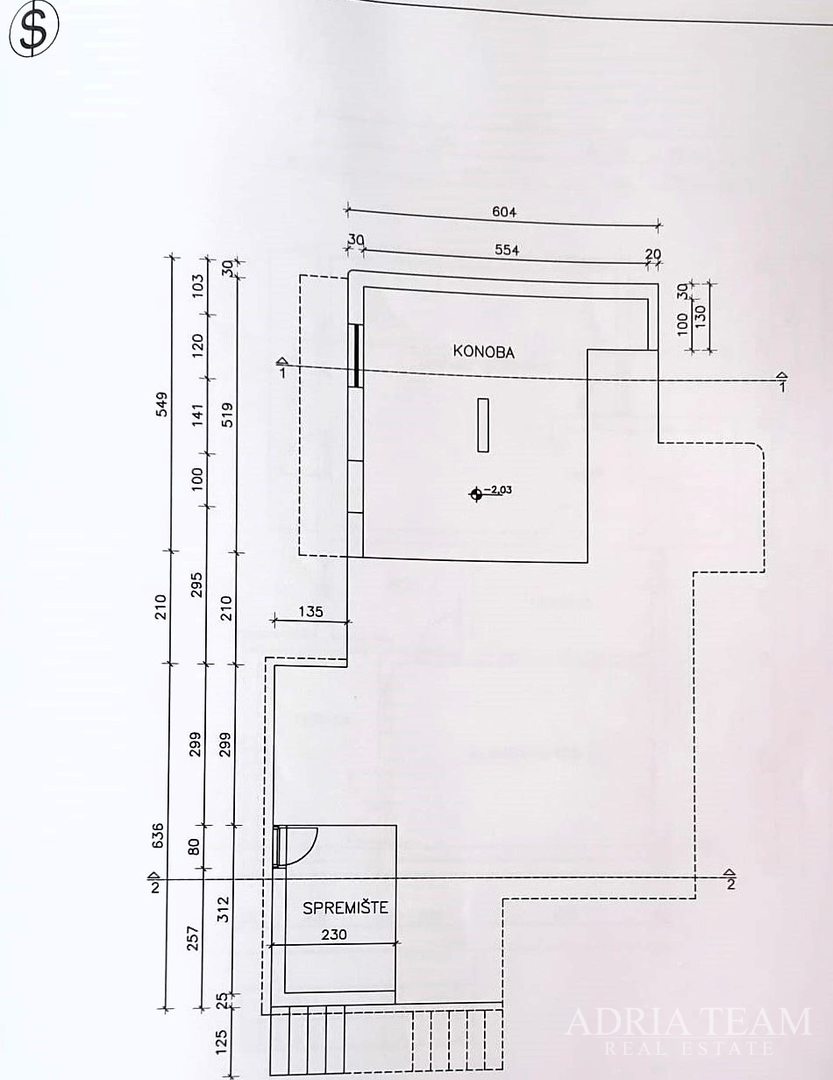 PRILIKA! KUĆA S POMOĆNIM OBJEKTOM (SPREMIŠTE + LJETNA KUHINJA) - STOMORSKA, ŠOLTA
