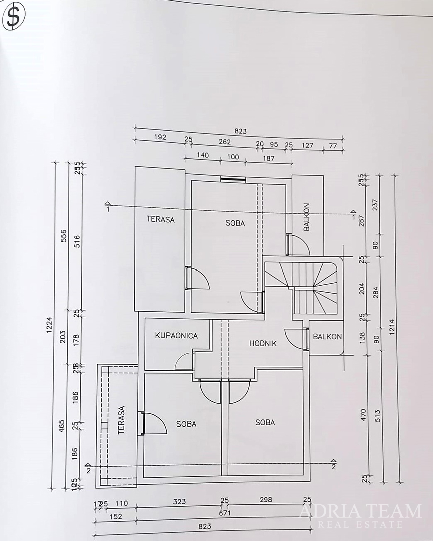 PRILIKA! KUĆA S POMOĆNIM OBJEKTOM (SPREMIŠTE + LJETNA KUHINJA) - STOMORSKA, ŠOLTA